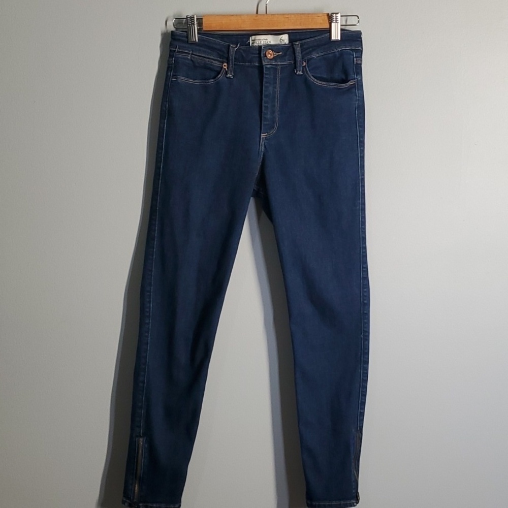 Abercrombie & Fitch jeans women's size 6R blue high rise ankle zippered outside